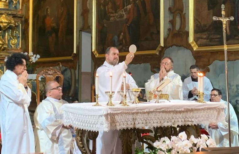 Festa de Nossa Senhora da Candelária e muitas bênçãos nas paróquias