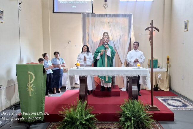 Missa na Comunidade Nossa Senhora Desatadora dos Nós