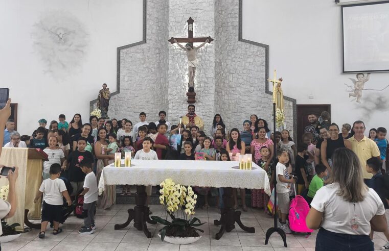 Bênção das mochilas na São João Batista