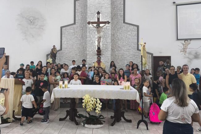 Bênção das mochilas na São João Batista