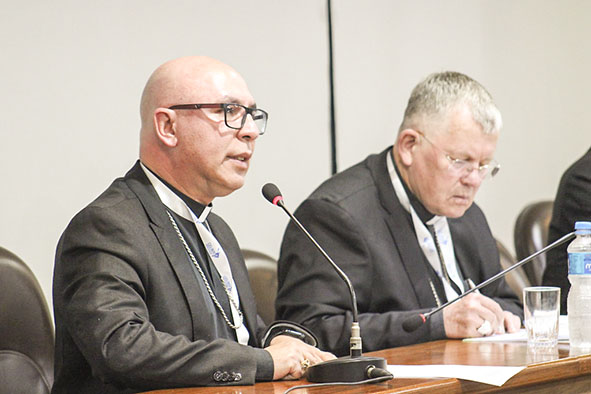 Dom Ricardo alerta sobre crise futura e desafios da Igreja no Brasil durante Assembleia do Celam