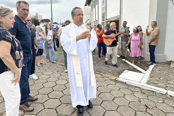 Padre Fernando celebra 25 anos de sacerdócio