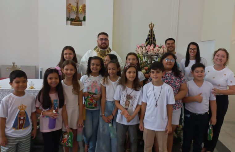 Coral de crianças e adolescentes na São Luís Gonzaga