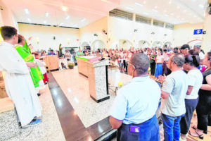 missa_envio_aos_que_vão_trabalhar_na_Festa