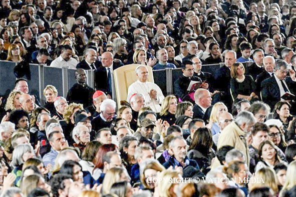 Papa: a música não elimina os problemas, mas nos lembra que somos muito mais