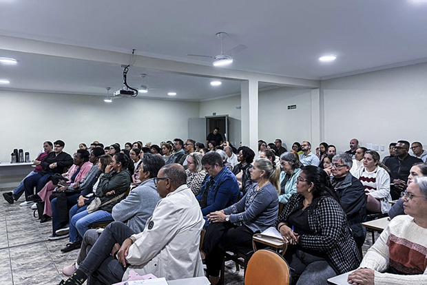 Paróquia São Cristóvão realiza formação litúrgica