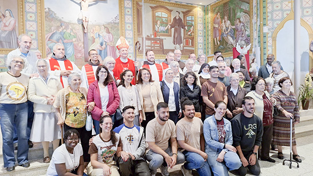Fraternidade São Luís de Tolosa fortalece vivência franciscana em retiro  estadual