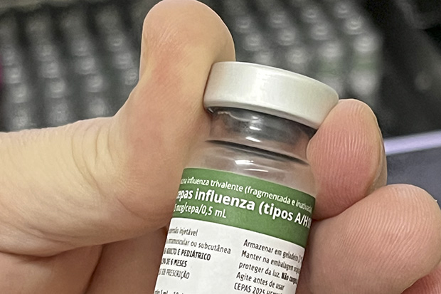 Vacinação contra a gripe é ampliada  para população em geral